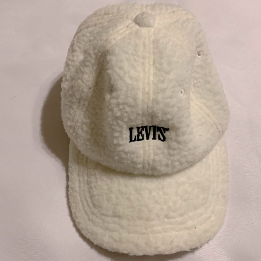Levi's Sherpa ball cap.  NWOT/unisex